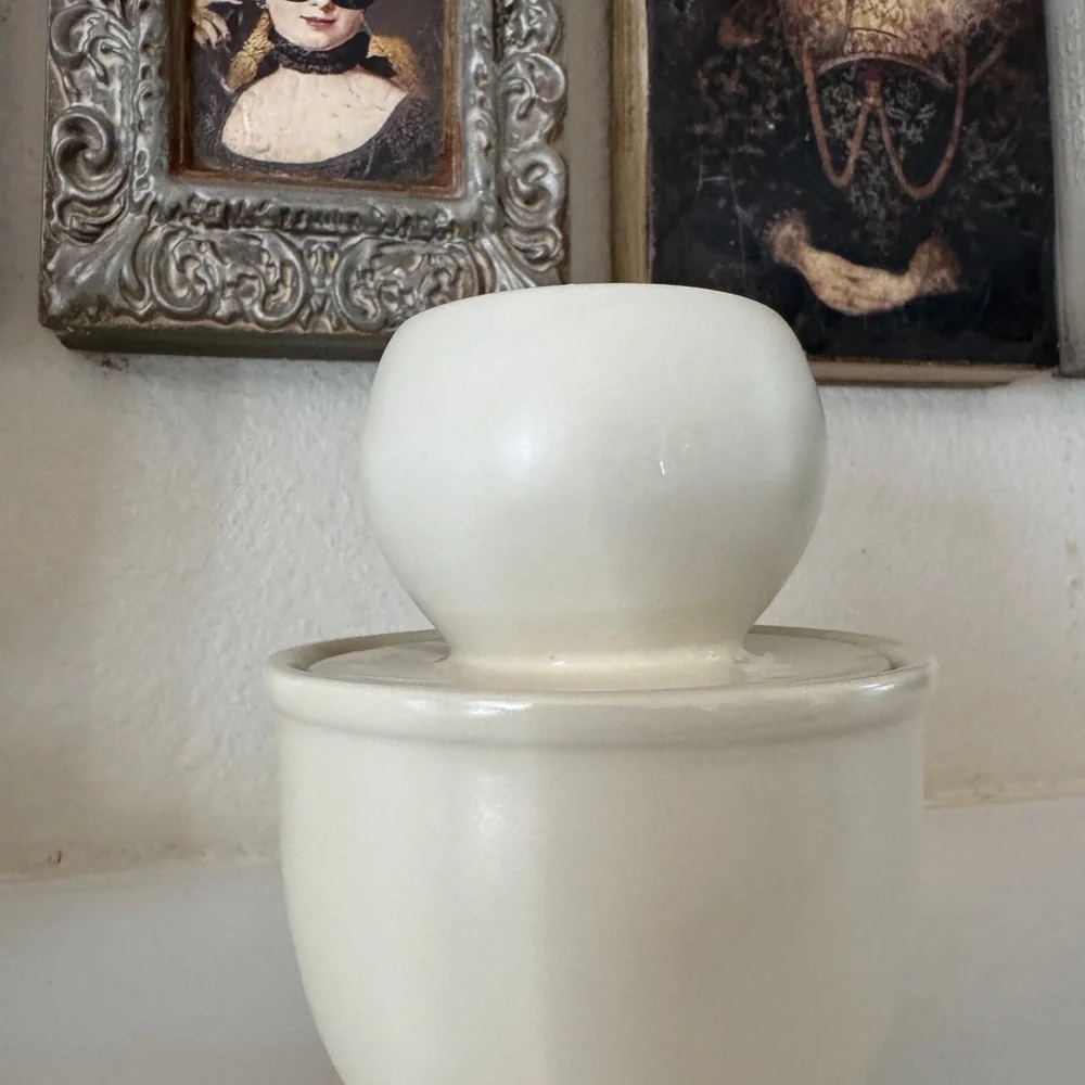 Petite Maison French‎ Ceramic Butter Bowl